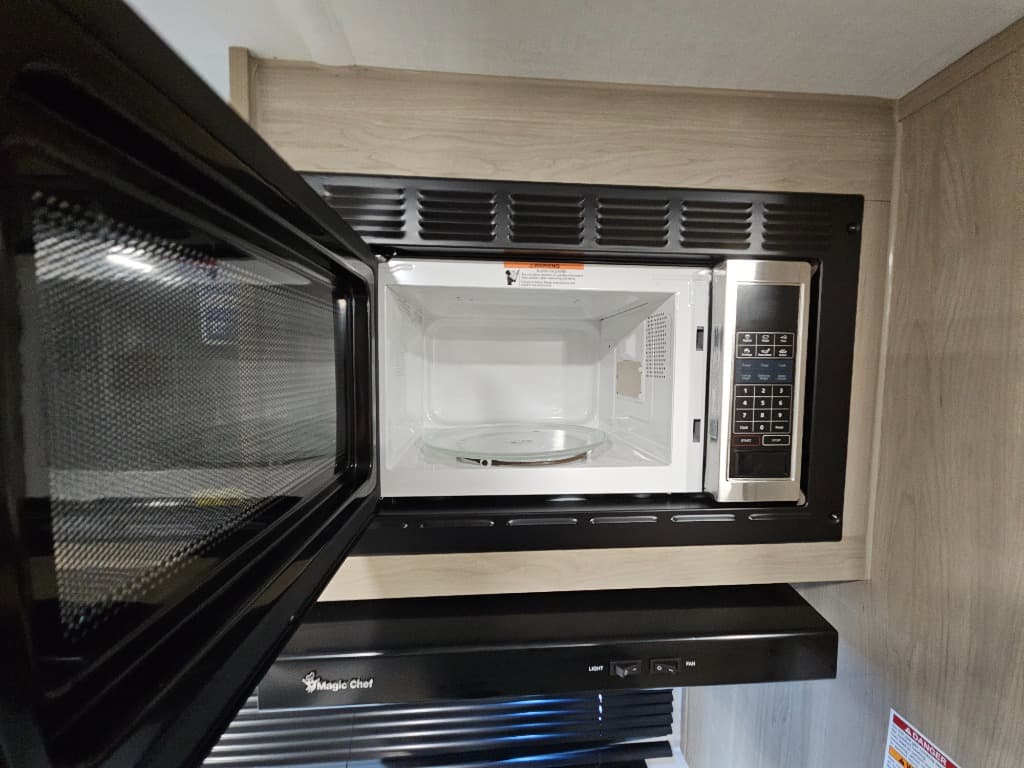 2026 Forest River 2026 Forest River Flagstaff Micro Lite - thumbnail 18