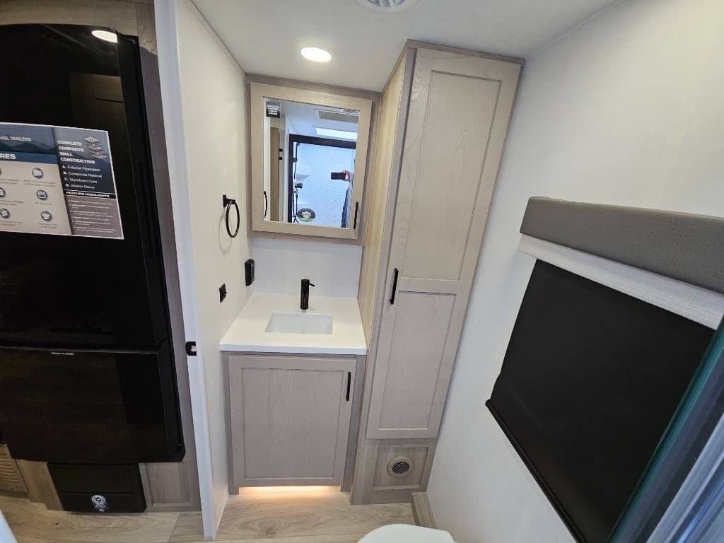 2026 Forest River 2026 Forest River Flagstaff Micro Lite - thumbnail 34