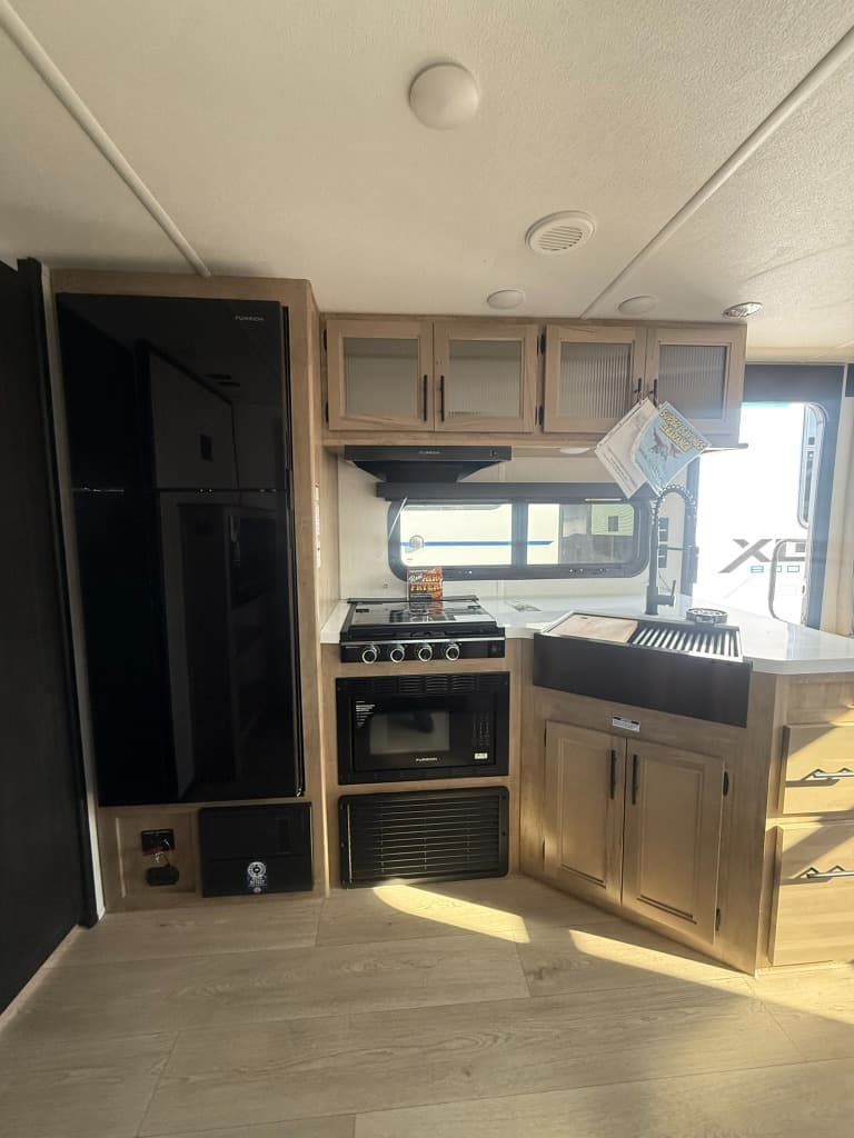 2026 Forest River 2026 Forest River Cherokee Grey Wolf Black Label - thumbnail 15