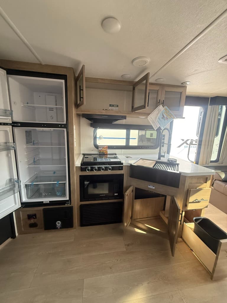 2026 Forest River 2026 Forest River Cherokee Grey Wolf Black Label - thumbnail 21