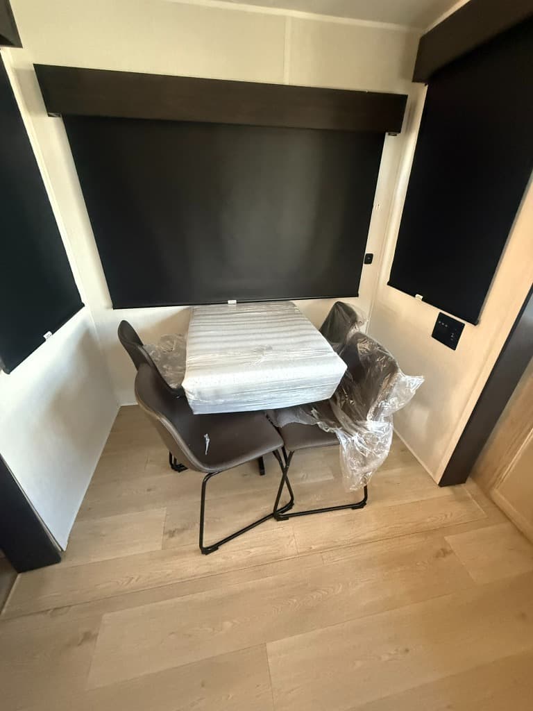 2026 Forest River 2026 Forest River Cherokee Timberwolf Black Label Destination Trailer - thumbnail 33