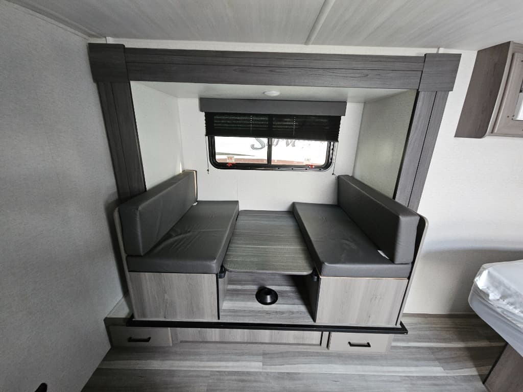 2024 Keystone RV 2024 Keystone RV Hideout - thumbnail 10