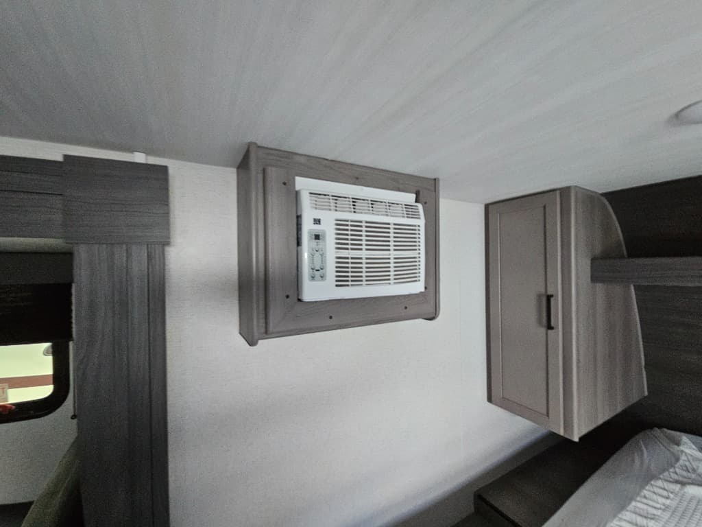 2024 Keystone RV 2024 Keystone RV Hideout - thumbnail 19