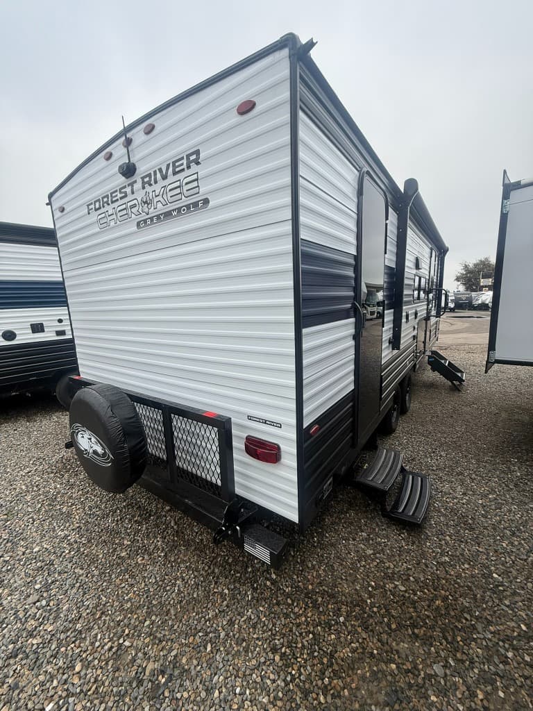 2026 Forest River 2026 Forest River Cherokee Grey Wolf - thumbnail 5