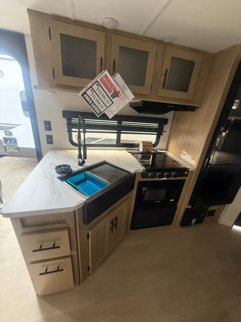 2026 Forest River 2026 Forest River Cherokee Grey Wolf - thumbnail 7