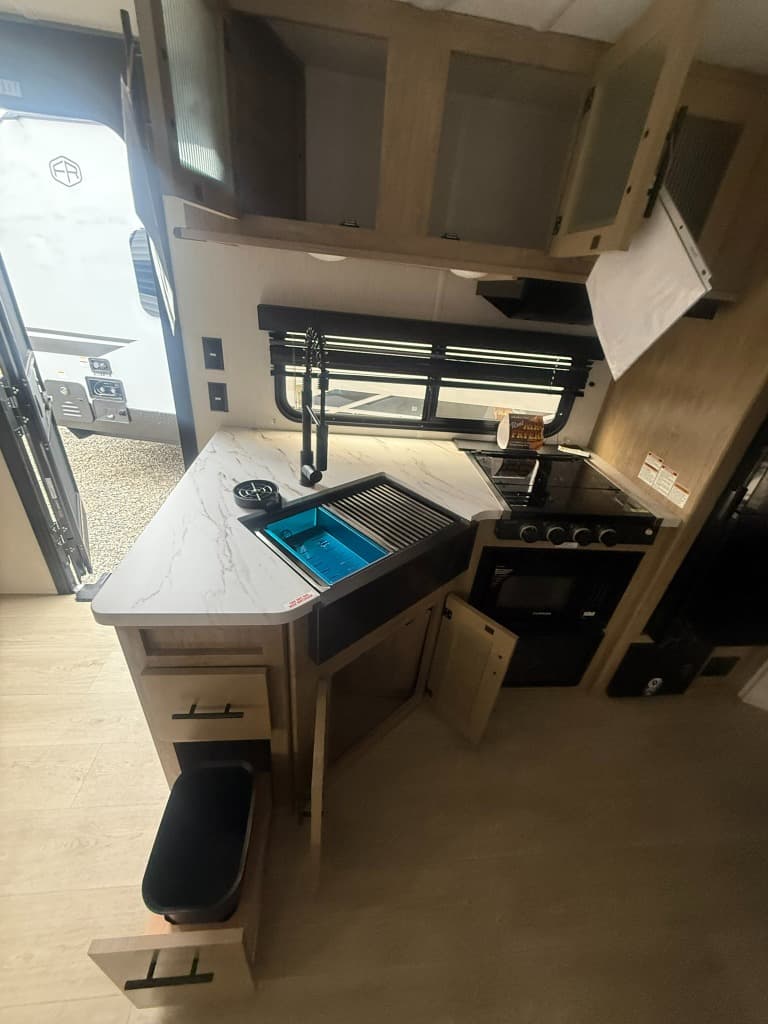 2026 Forest River 2026 Forest River Cherokee Grey Wolf - thumbnail 16