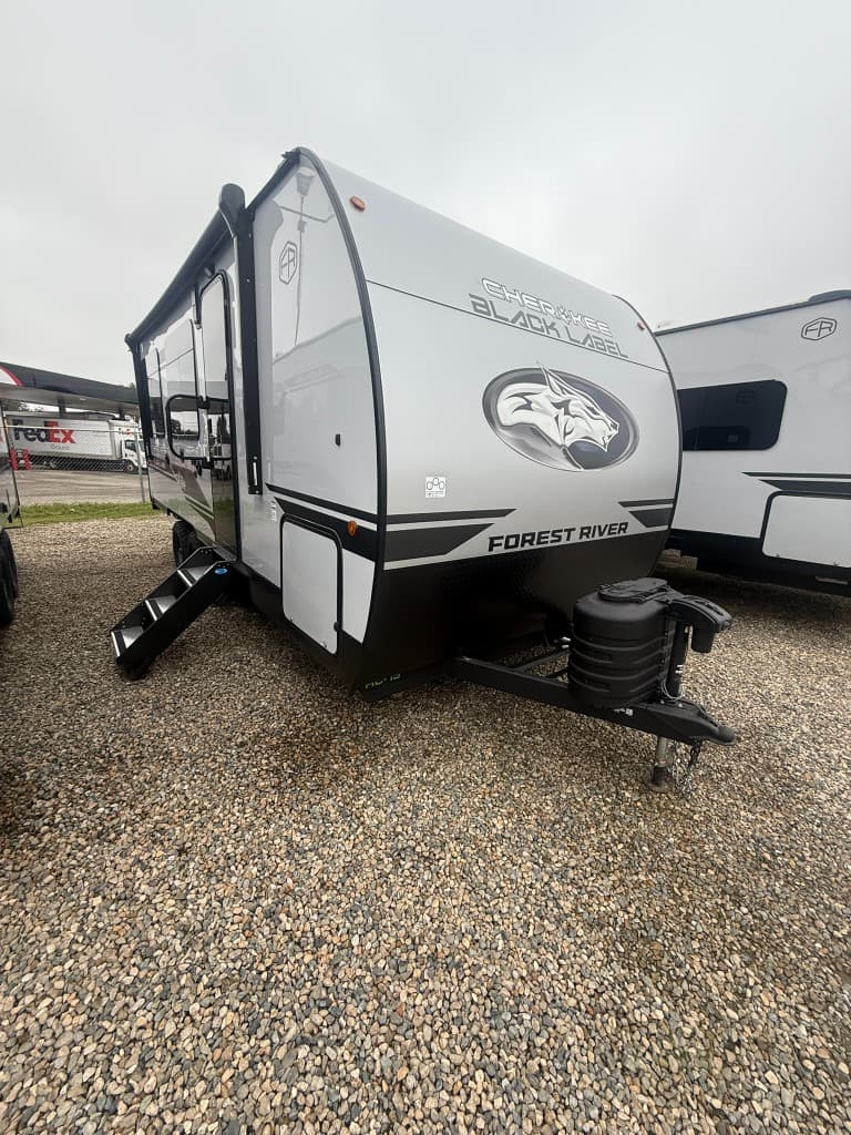 2026 Forest River 2026 Forest River Cherokee Grey Wolf Black Label Toy Hauler - thumbnail 5