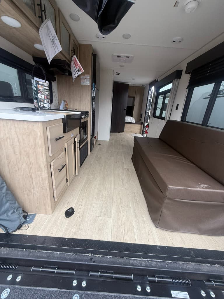 2026 Forest River 2026 Forest River Cherokee Grey Wolf Black Label Toy Hauler - thumbnail 9