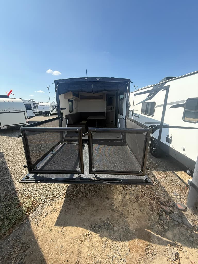 2026 Forest River Cherokee Grey Wolf Black Label Toy Hauler 28RRTBL