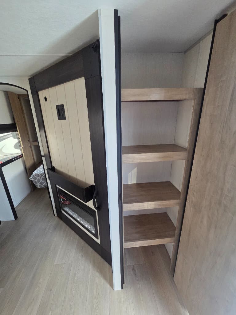 2026 Forest River 2026 Forest River Cherokee Grey Wolf - thumbnail 10