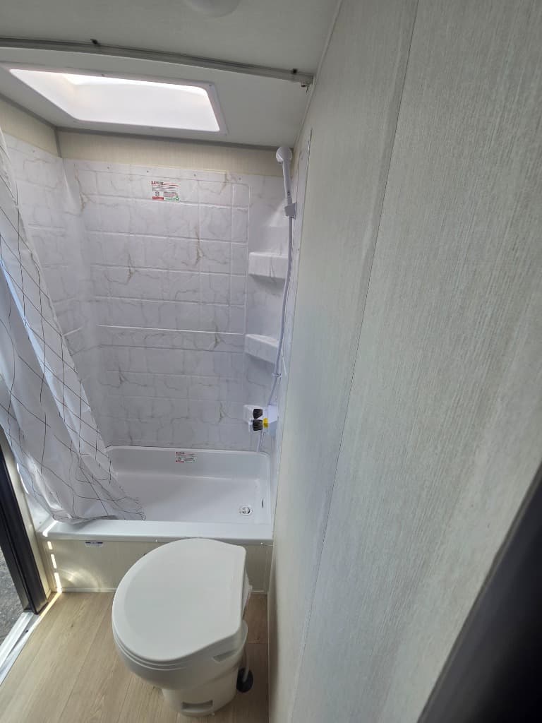 2026 Forest River 2026 Forest River Cherokee Grey Wolf - thumbnail 15