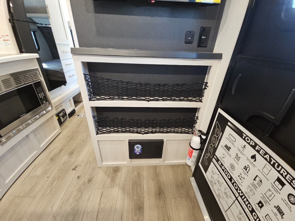 2026 Forest River 2026 Forest River R-Pod - thumbnail 11