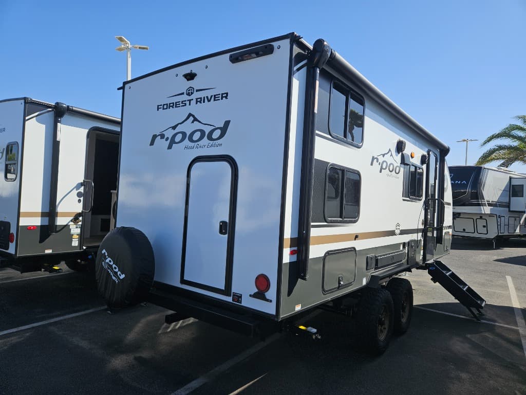 2026 Forest River 2026 Forest River R-Pod - thumbnail 3