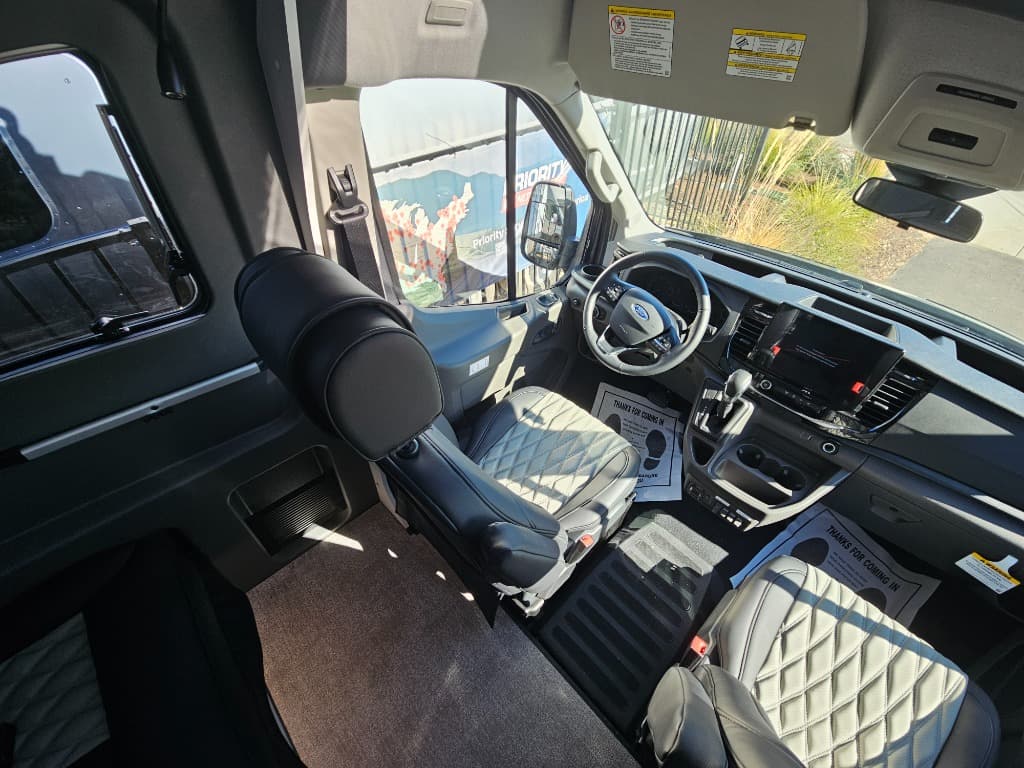 2026 Grand Design 2026 Grand Design Lineage Series Vt - thumbnail 11