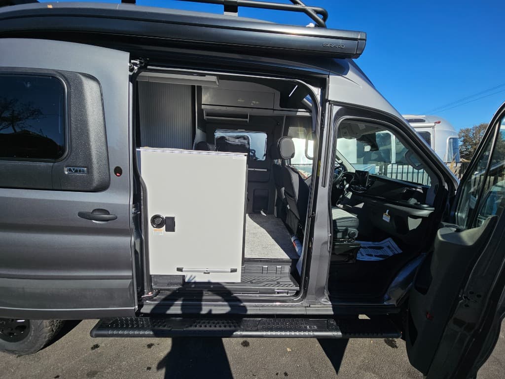 2026 Grand Design 2026 Grand Design Lineage Series Vt - thumbnail 36