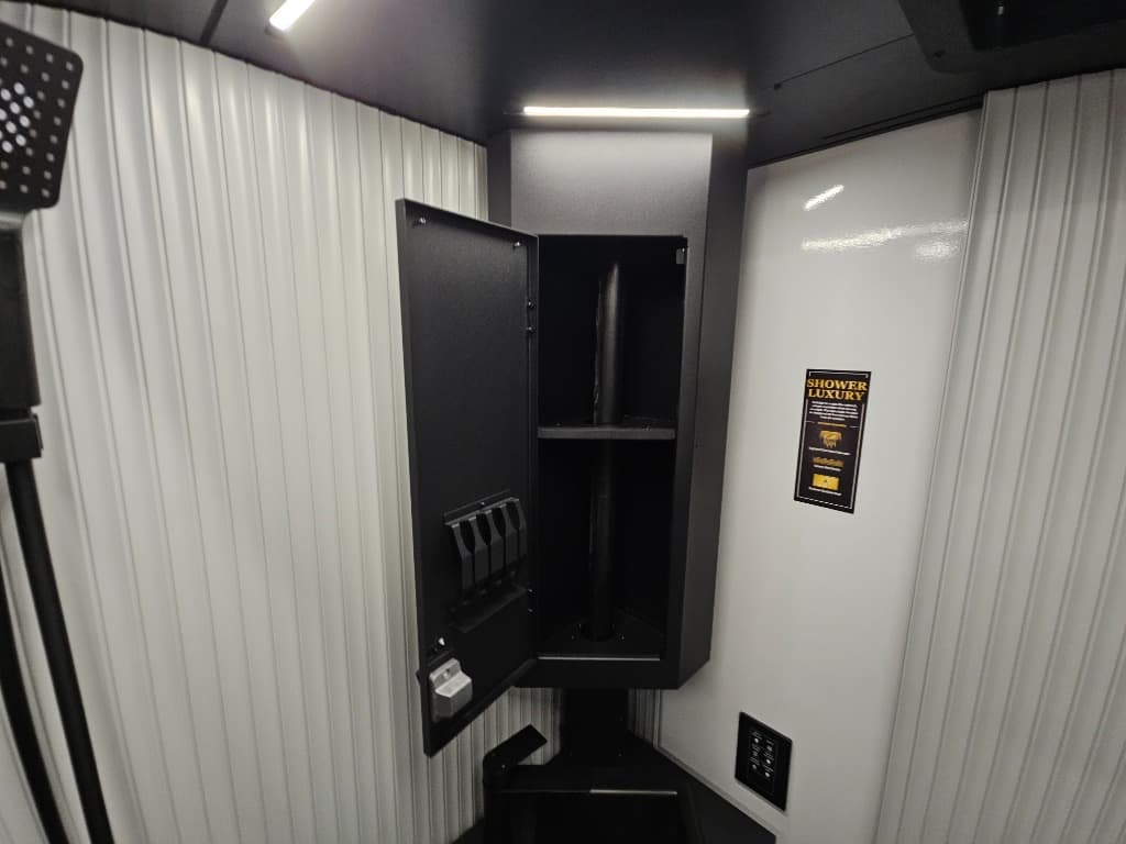 2026 Grand Design 2026 Grand Design Lineage Series M - thumbnail 25