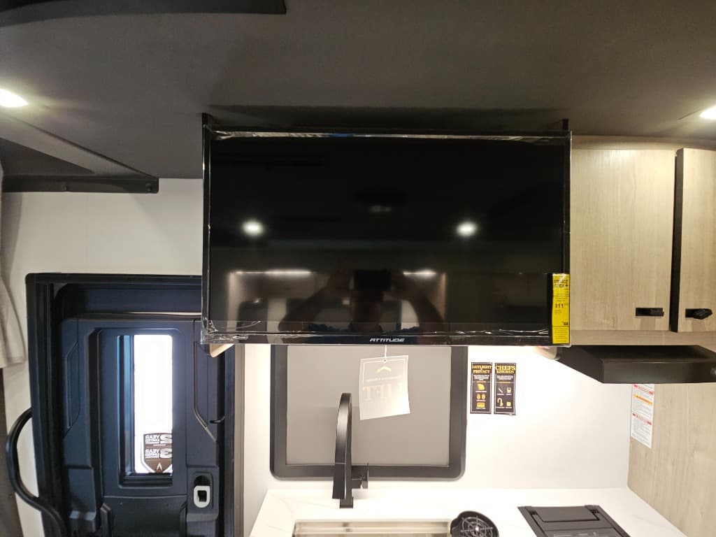 2026 Grand Design 2026 Grand Design Lineage Series M - thumbnail 24