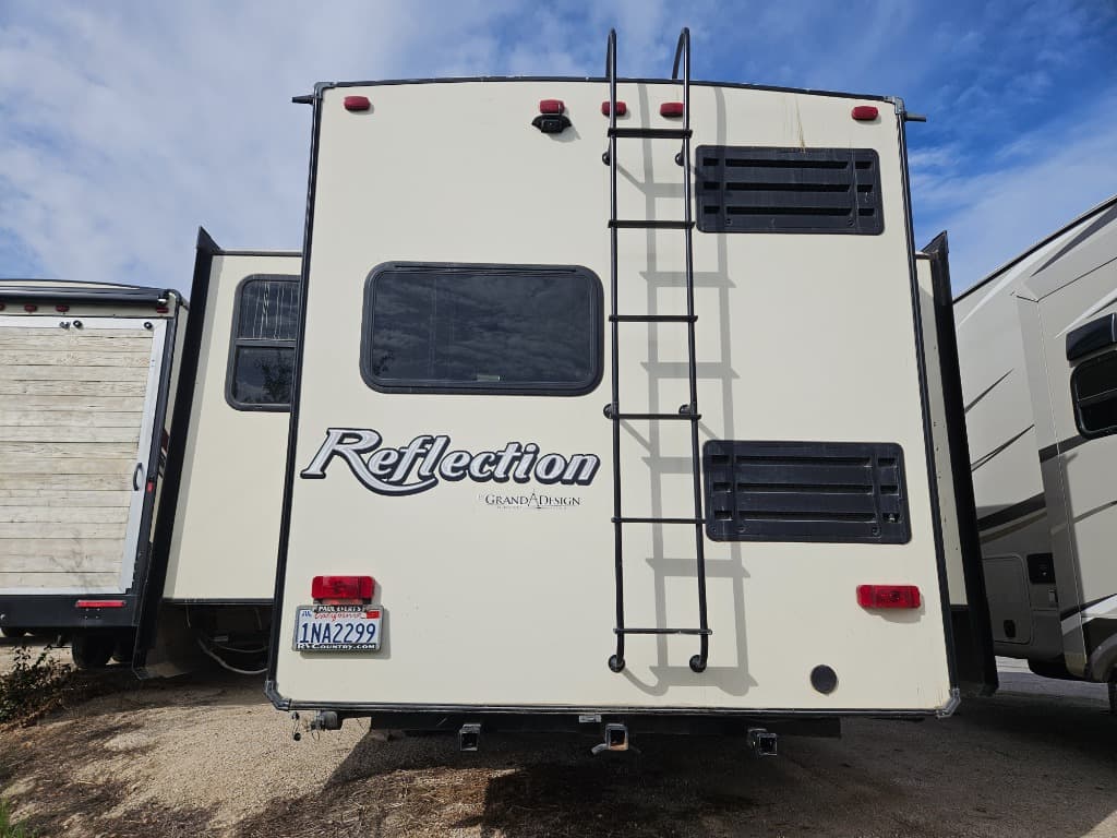 2019 Grand Design 2019 Grand Design Reflection - thumbnail 3