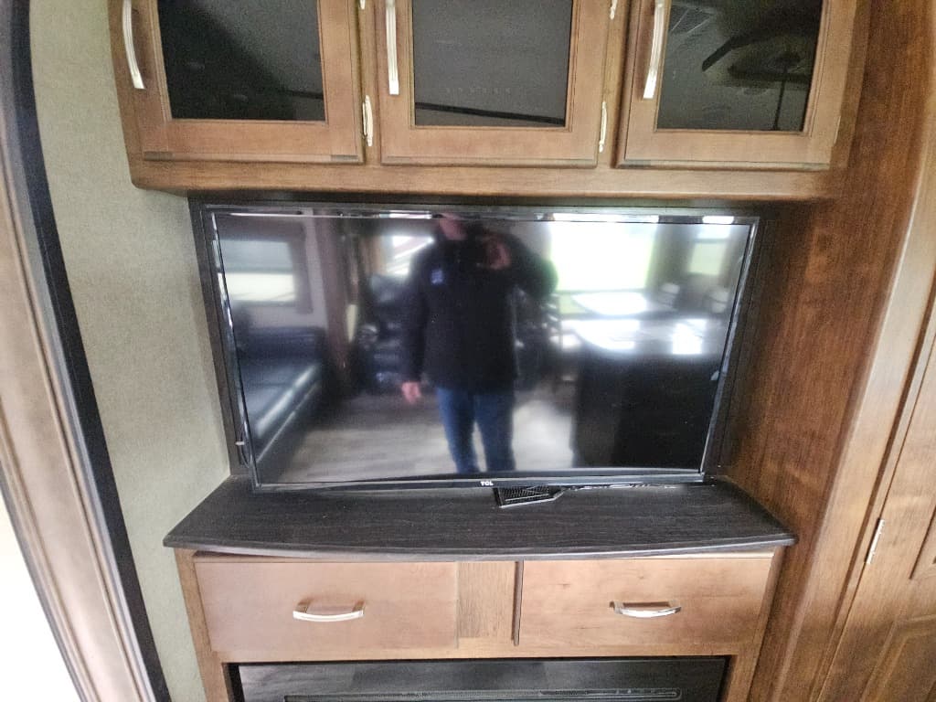 2019 Grand Design 2019 Grand Design Reflection - thumbnail 13