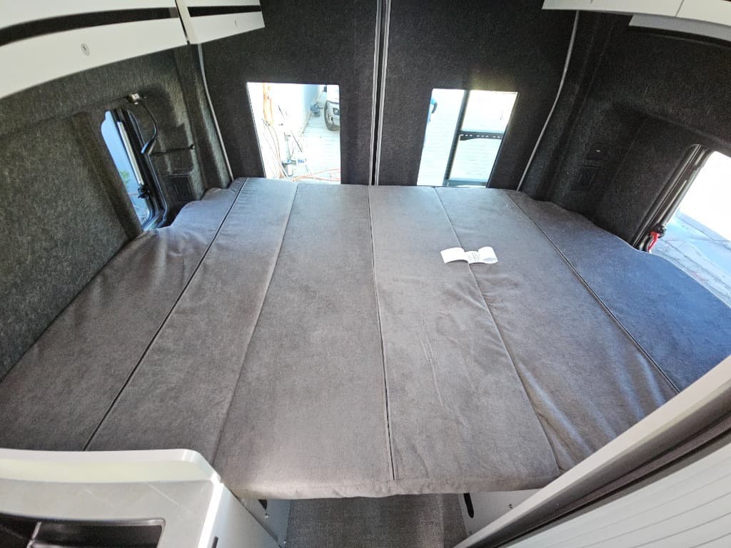 2026 Grand Design 2026 Grand Design Lineage Series Vt - thumbnail 14