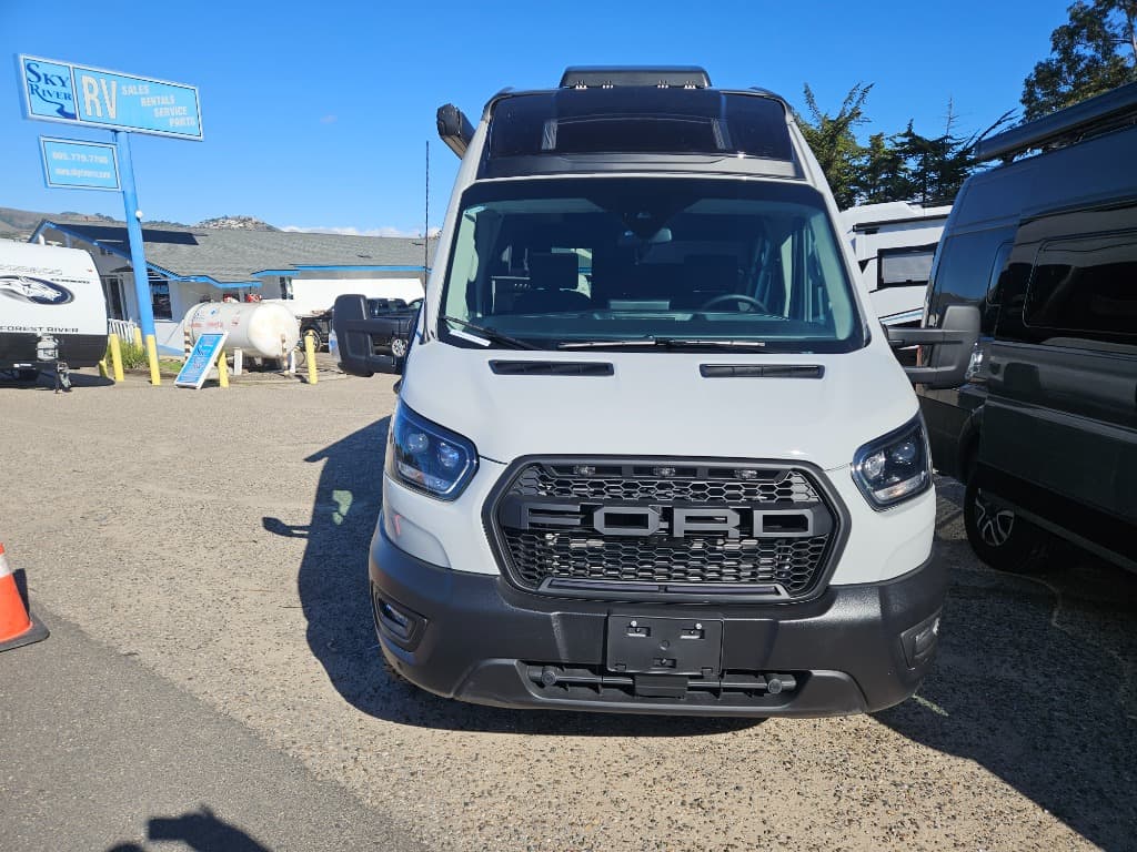 2026 Grand Design 2026 Grand Design Lineage Series Vt - thumbnail 7