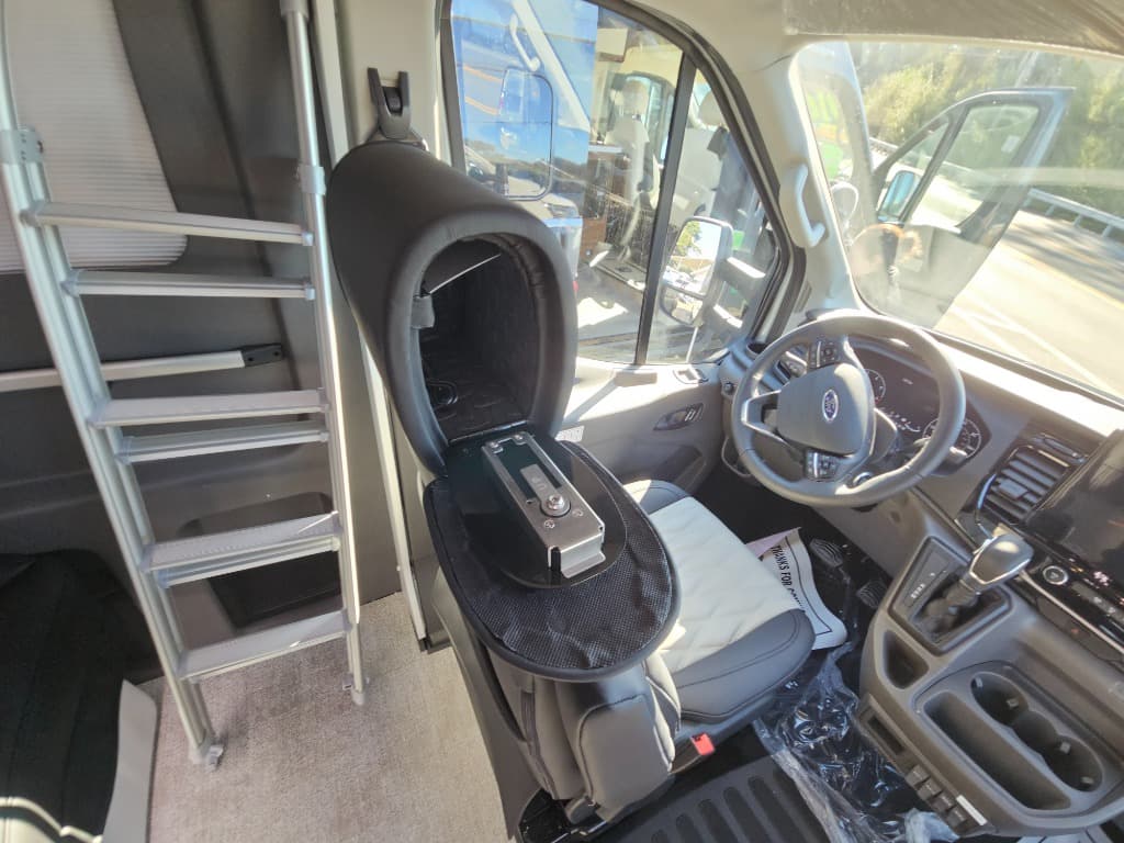 2026 Grand Design 2026 Grand Design Lineage Series Vt - thumbnail 19