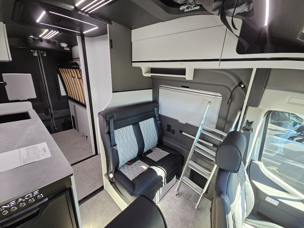 2026 Grand Design 2026 Grand Design Lineage Series Vt - thumbnail 20