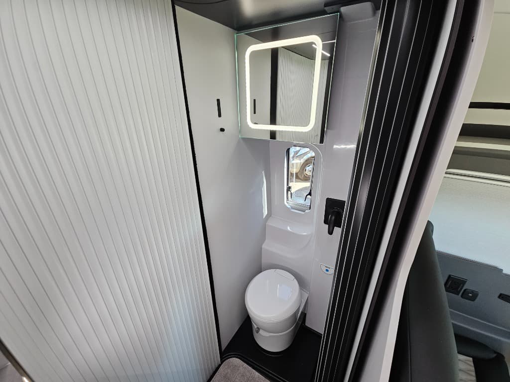 2026 Grand Design 2026 Grand Design Lineage Series Vt - thumbnail 31