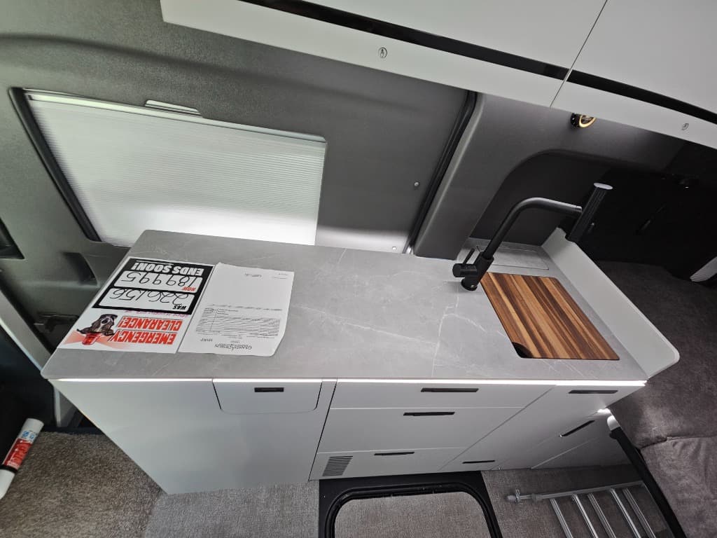 2026 Grand Design 2026 Grand Design Lineage Series Vt - thumbnail 14