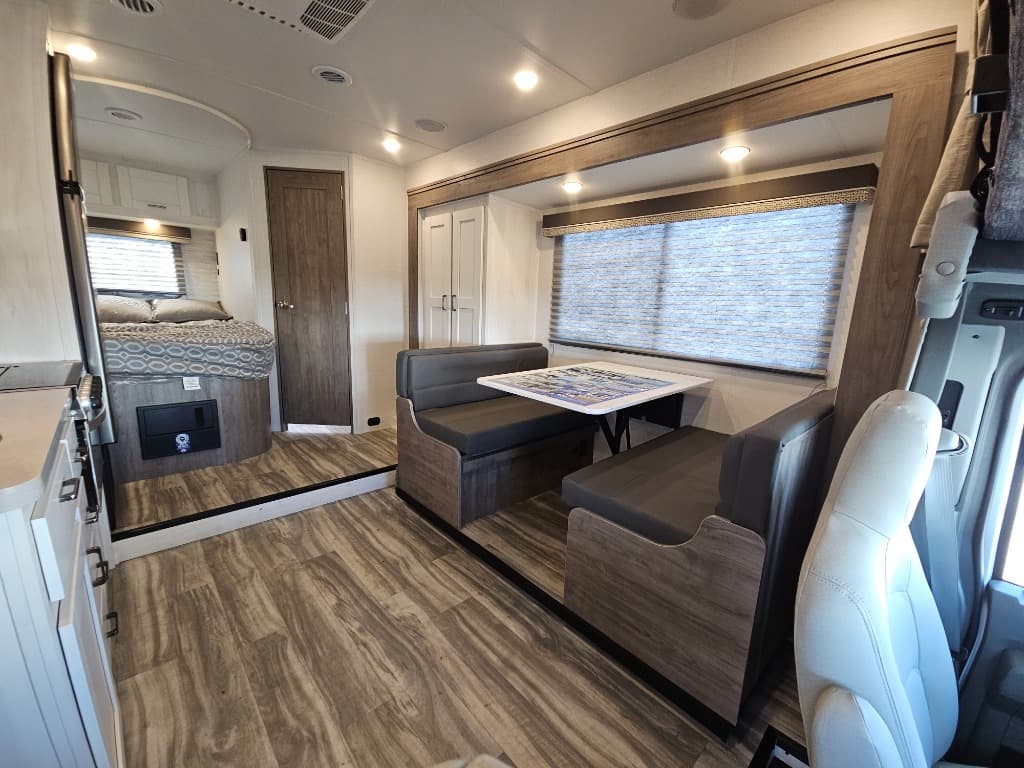 2025 Gulf Stream 2025 Gulf Stream Conquest - thumbnail 8