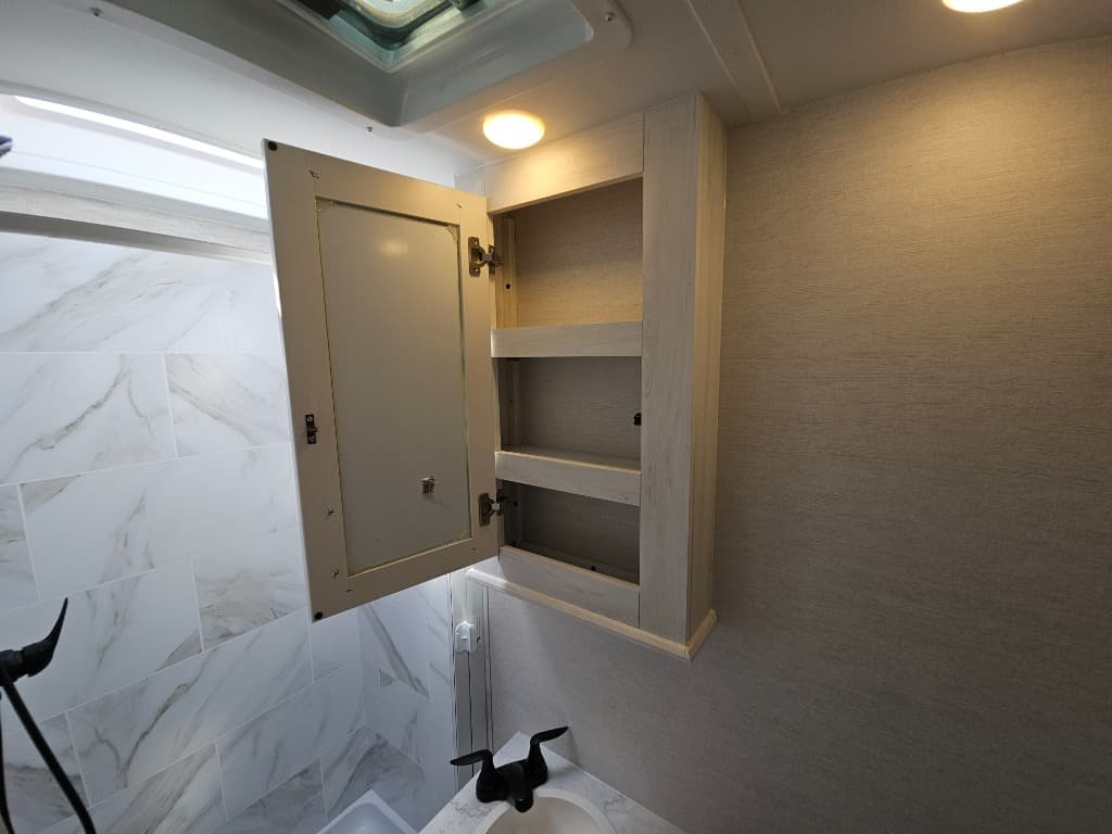 2025 Gulf Stream 2025 Gulf Stream Conquest - thumbnail 21