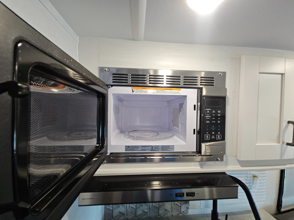 2025 Gulf Stream 2025 Gulf Stream BT Cruiser - thumbnail 32