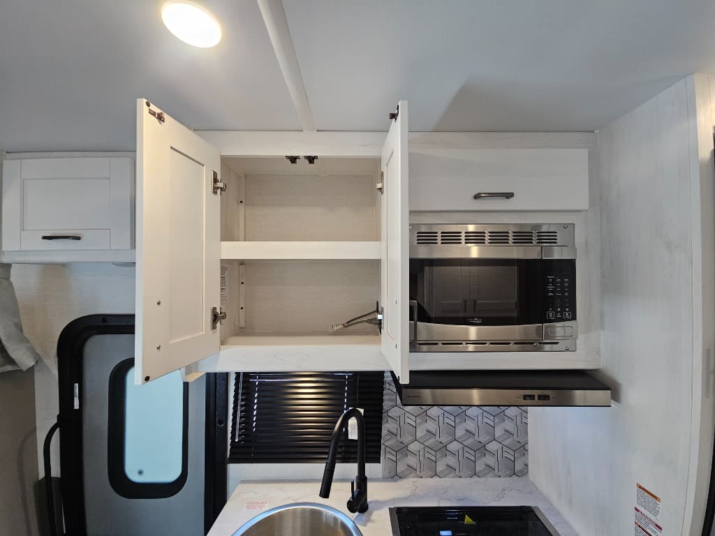 2025 Gulf Stream 2025 Gulf Stream Conquest - thumbnail 27