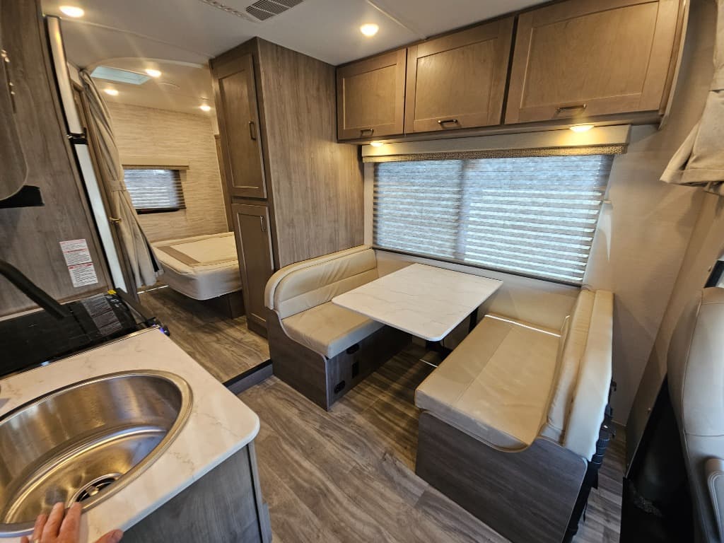 2025 Gulf Stream 2025 Gulf Stream Conquest - thumbnail 8