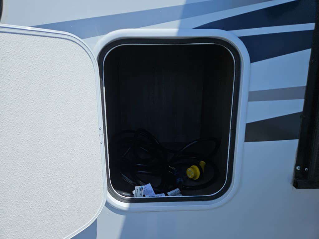 2025 Gulf Stream 2025 Gulf Stream Conquest - thumbnail 49