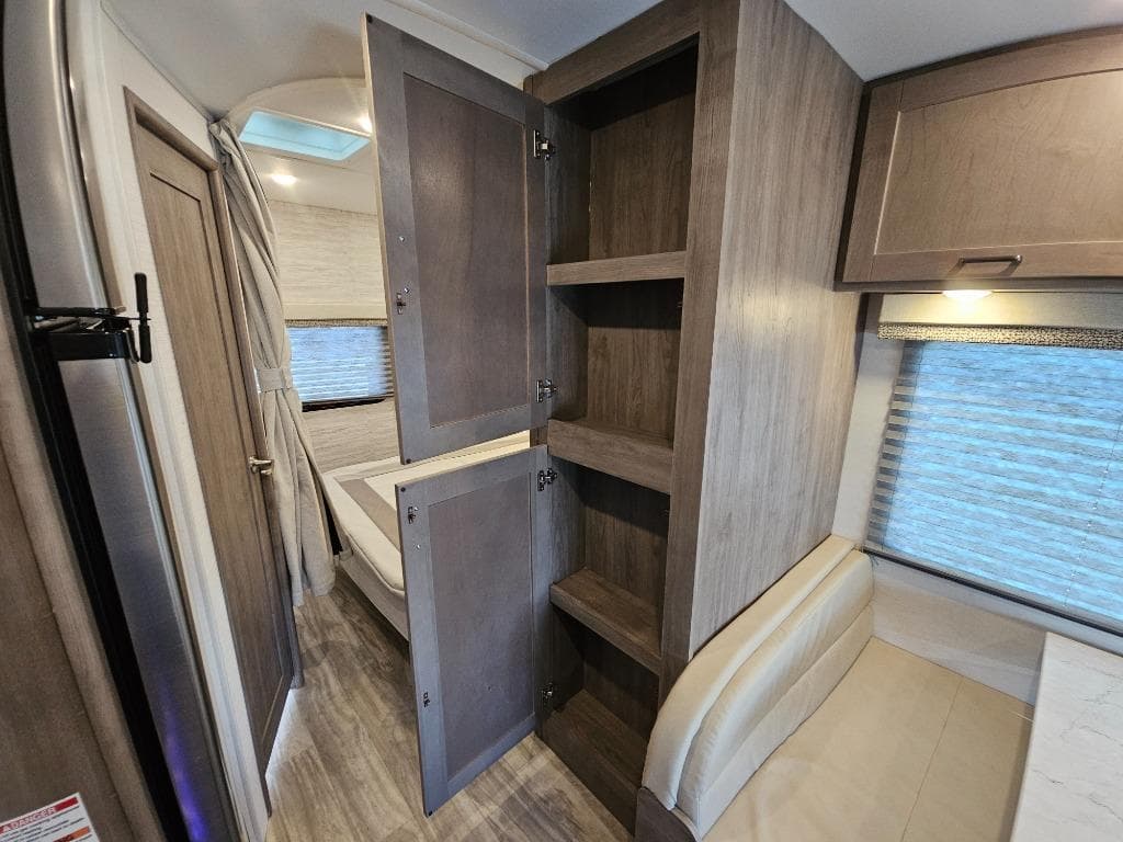 2025 Gulf Stream 2025 Gulf Stream Conquest - thumbnail 13