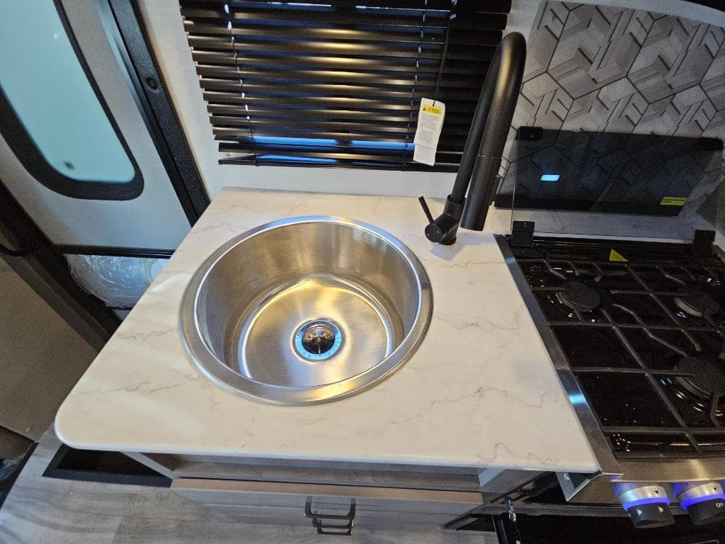 2025 Gulf Stream 2025 Gulf Stream Conquest - thumbnail 29