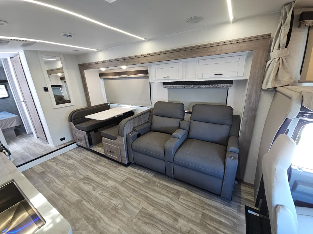 2026 Gulf Stream 2026 Gulf Stream Conquest  - thumbnail 8