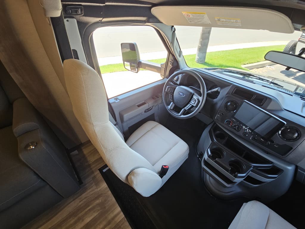 2026 Gulf Stream 2026 Gulf Stream Conquest  - thumbnail 12