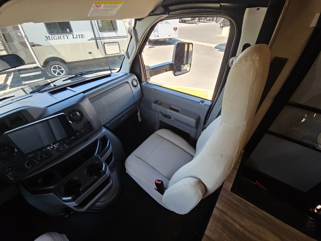 2026 Gulf Stream 2026 Gulf Stream Conquest  - thumbnail 14