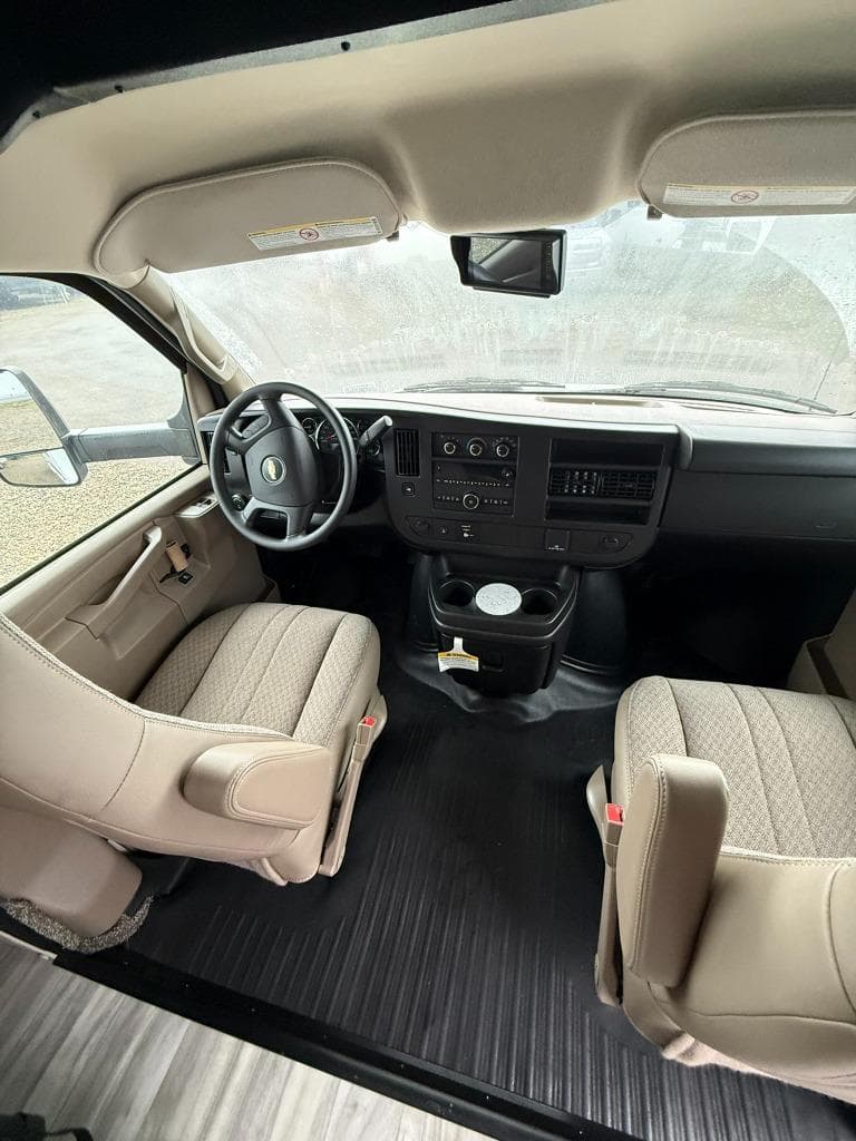 2026 Gulf Stream 2026 Gulf Stream Conquest Class C - thumbnail 8