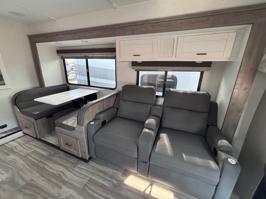 2026 Gulf Stream 2026 Gulf Stream Conquest - thumbnail 11