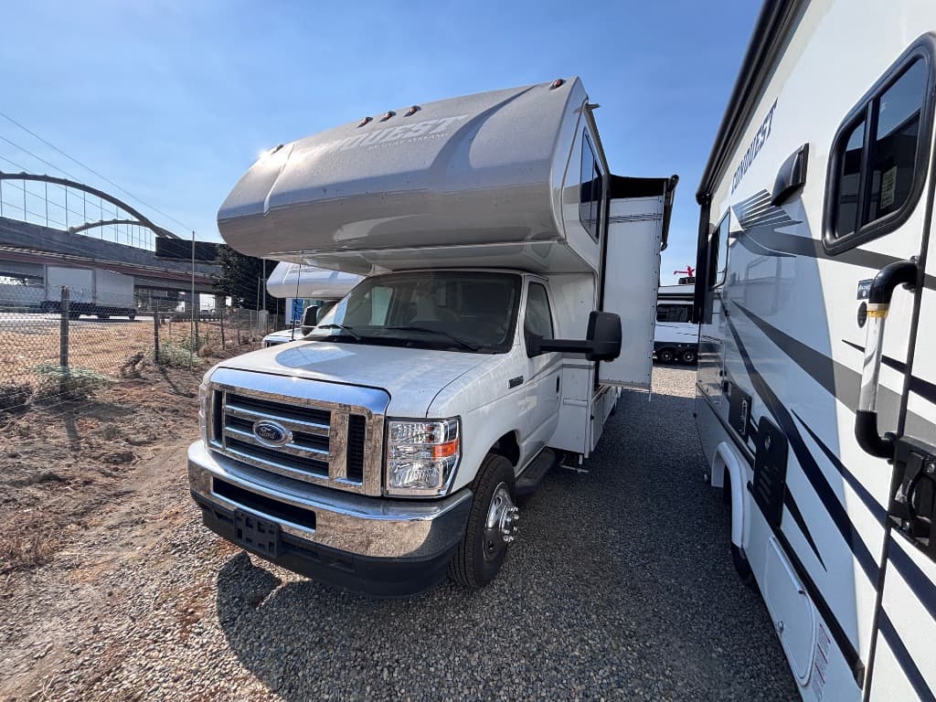 2026 Gulf Stream RV 2026 Gulf Stream RV Conquest  - thumbnail 3