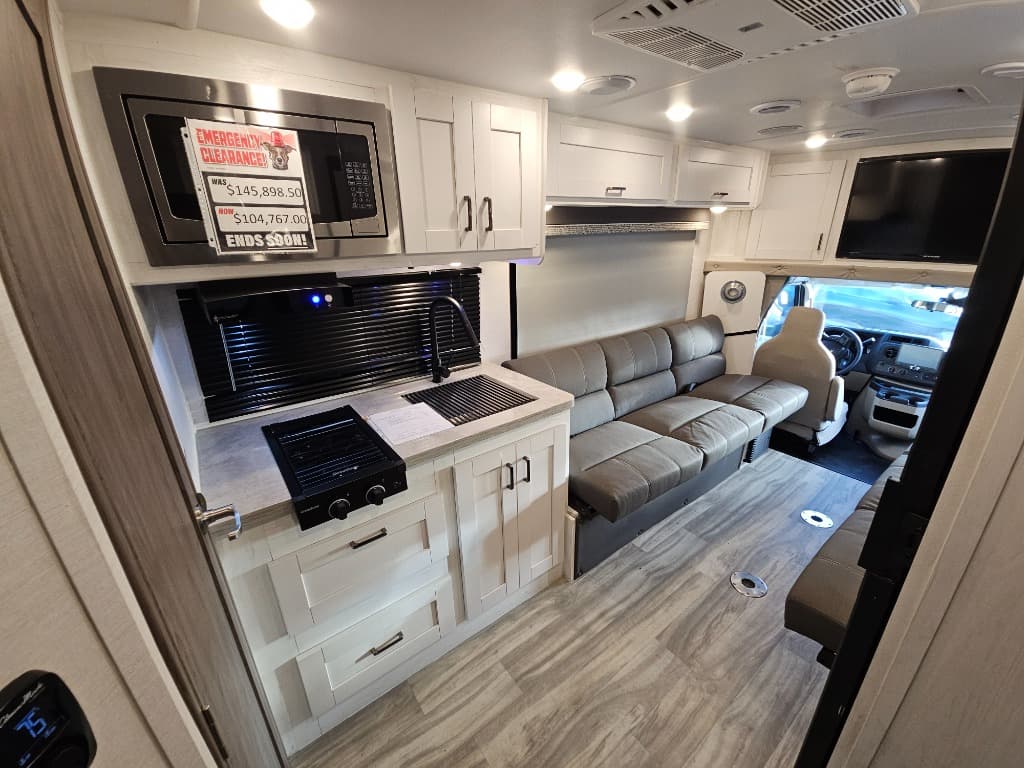 2026 Gulf Stream 2026 Gulf Stream BTouring Cruiser - thumbnail 8