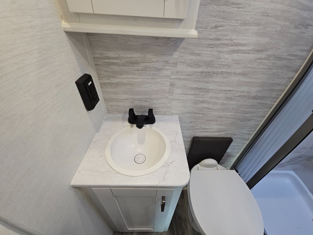 2026 Gulf Stream 2026 Gulf Stream BTouring Cruiser - thumbnail 32