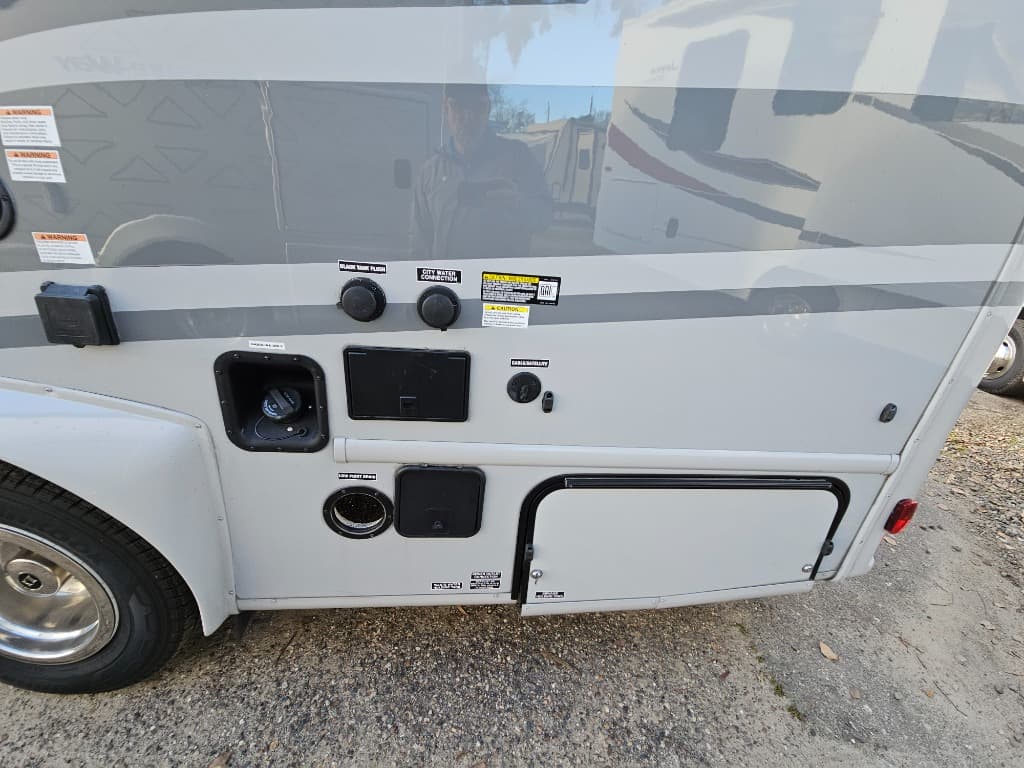 2026 Gulf Stream 2026 Gulf Stream BTouring Cruiser - thumbnail 47