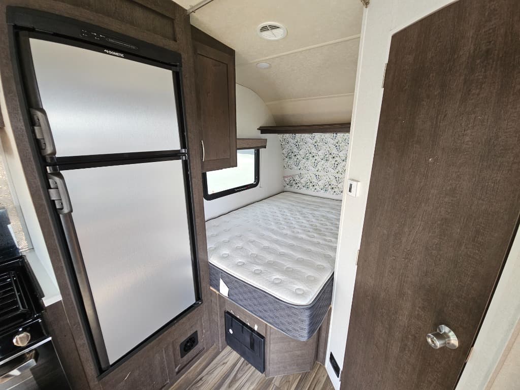 2019 Forest River 2019 Forest River Stealth - thumbnail 32