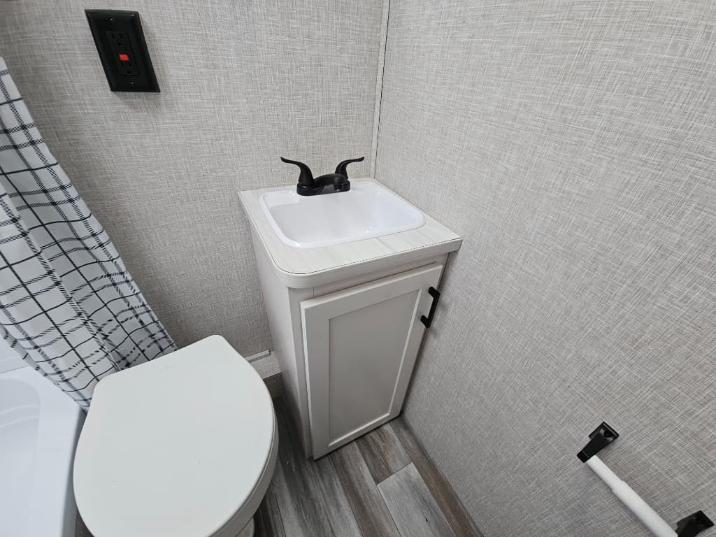 2025 Jayco 2025 Jayco Jay Flight SLX - thumbnail 36