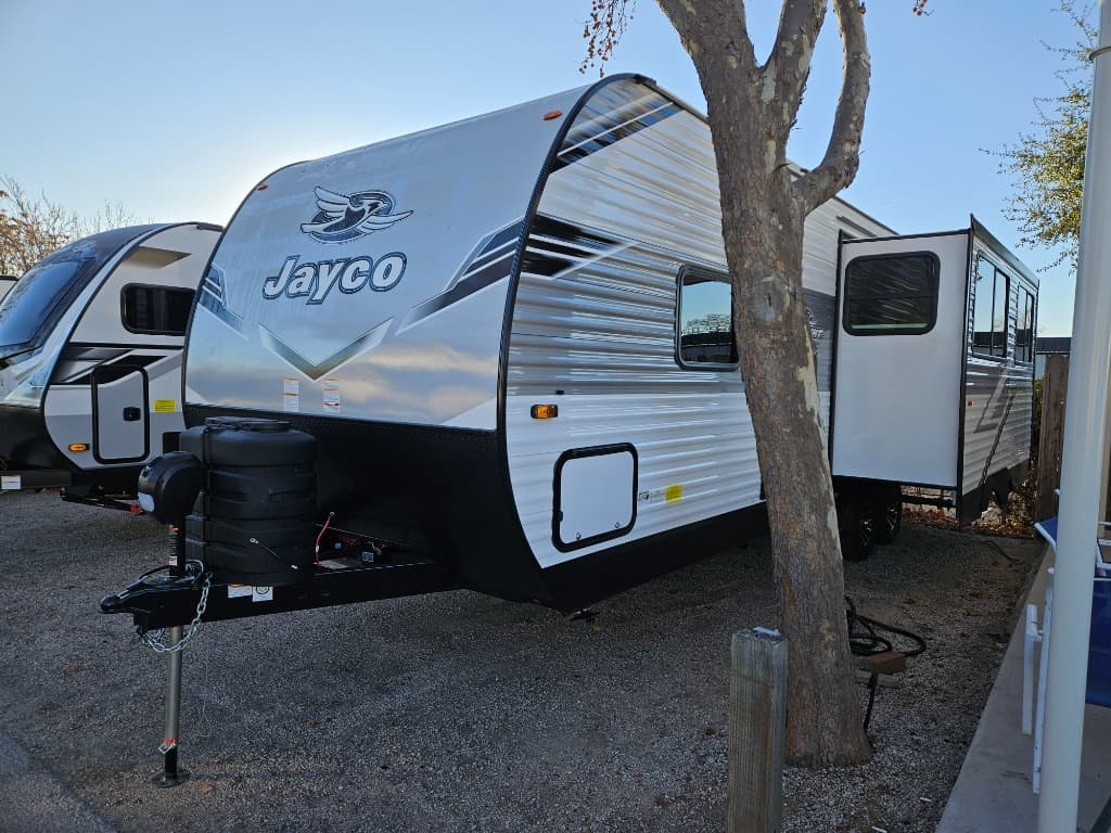 2025 Jayco 2025 Jayco Jay Flight SLX - thumbnail 3