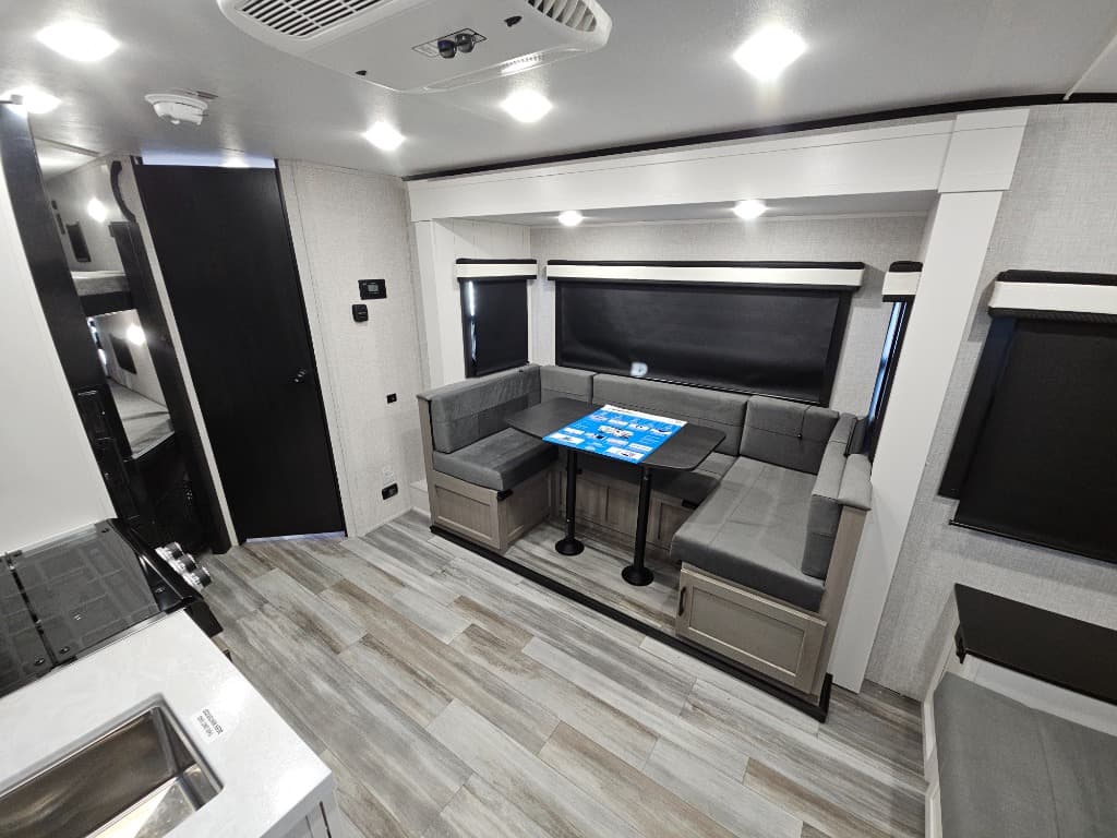 2025 Jayco 2025 Jayco Jay Feather - thumbnail 9